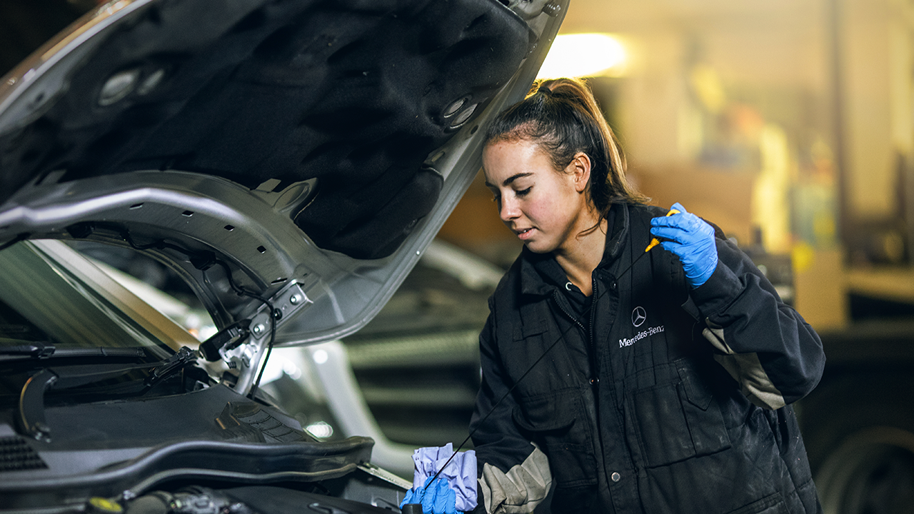 Mercedes-Benz Sprinter en el taller